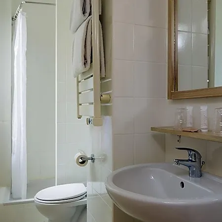 Отель La Manufacture 3*