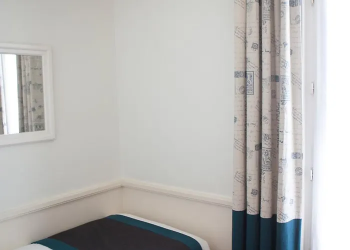 La Manufacture 3* פריז