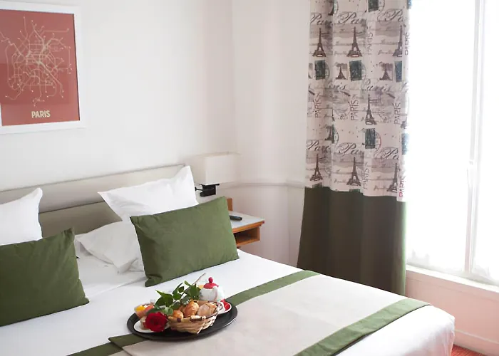 La Manufacture 3* פריז