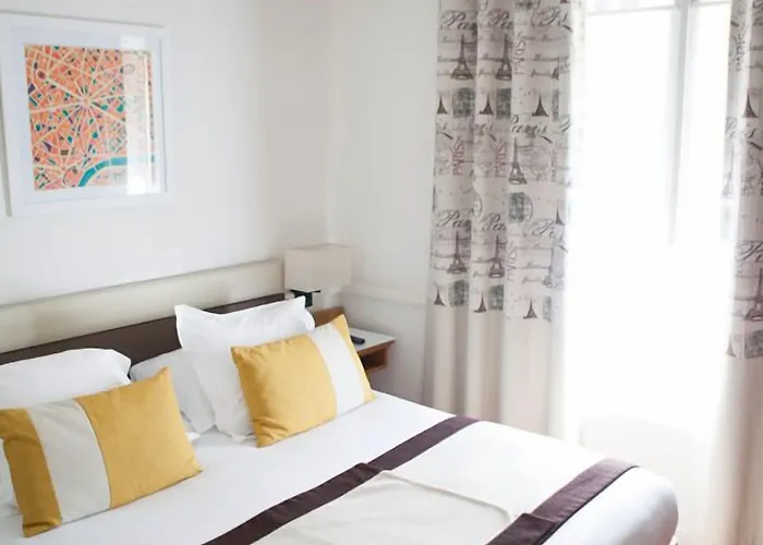 La Manufacture 3* פריז